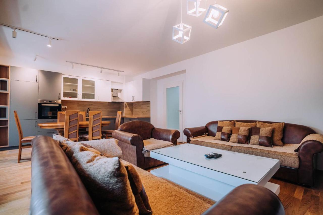 Darki Apartments 4 - Very Central 100 Square Meters,Two Bedrooms,Free Parking Ohrid Buitenkant foto
