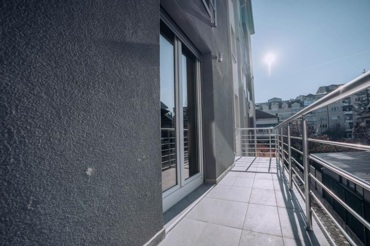Darki Apartments 4 - Very Central 100 Square Meters,Two Bedrooms,Free Parking Ohrid Buitenkant foto