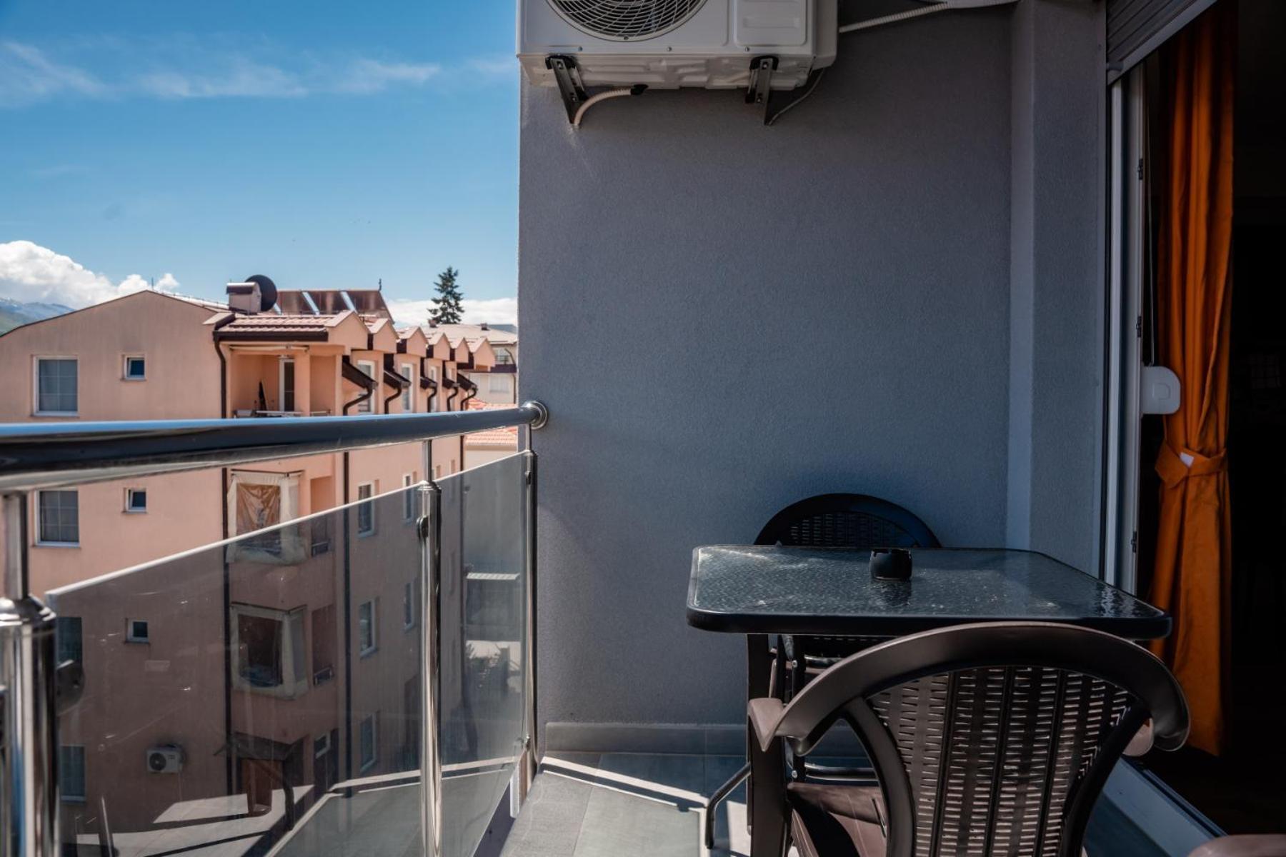 Darki Apartments 4 - Very Central 100 Square Meters,Two Bedrooms,Free Parking Ohrid Buitenkant foto